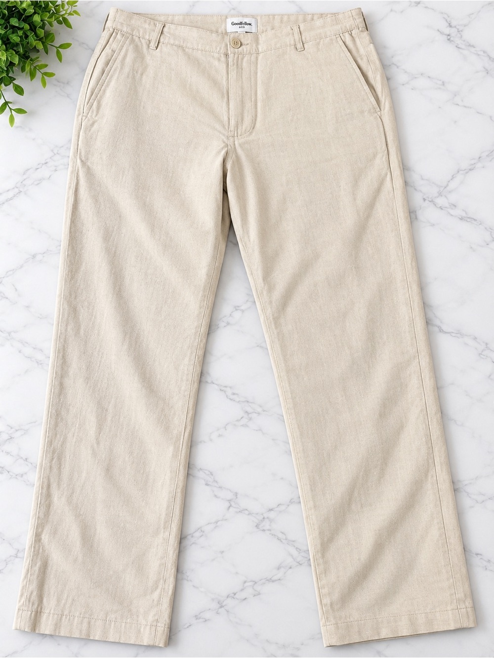 Goodfellow & Co Men’s Light Cream Chino Pants